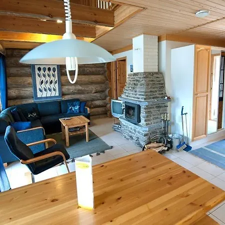 Far And Away Apartment *